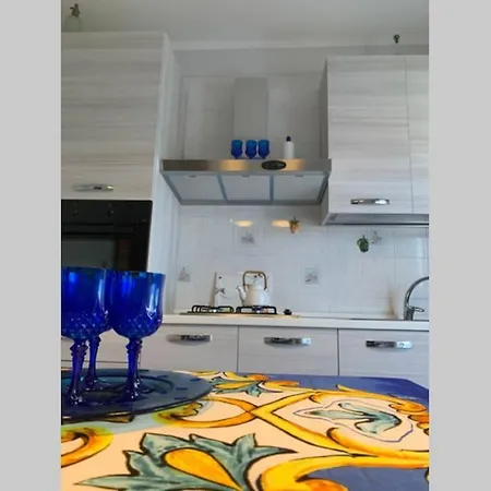 Casa Vacanza - I Mulini Con Parcheggio Gratuito Incluso. Monreale Exterior foto