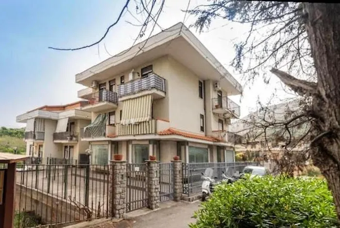 Casa Vacanza - I Mulini Con Parcheggio Gratuito Incluso.